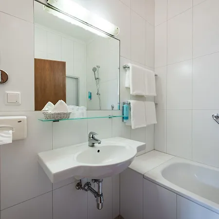 Plankenhof Ξενοδοχείο 4*